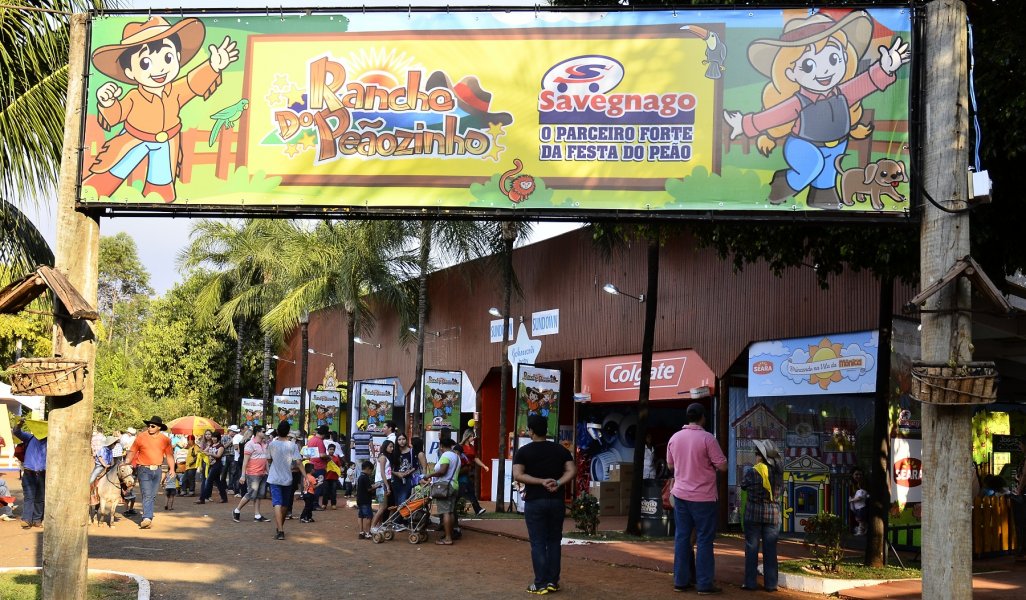 Espaço de degustação reúne marcas e diversão no Rancho do Peãozinho
