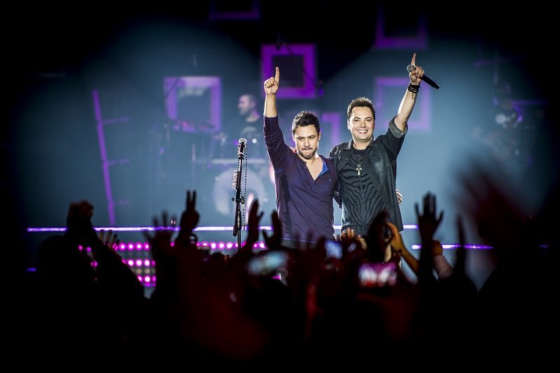 João Bosco & Vinícius se apresenta na Festa do Peão de Barretos