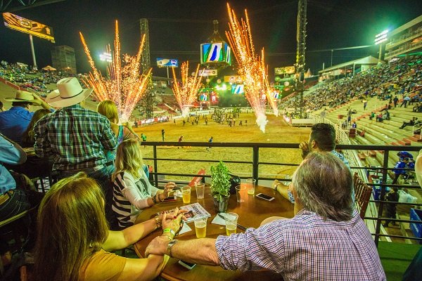 Diversão e negócios: Camarote Arena Premium destina Lounges Corporativos na Festa do Peão de Barretos