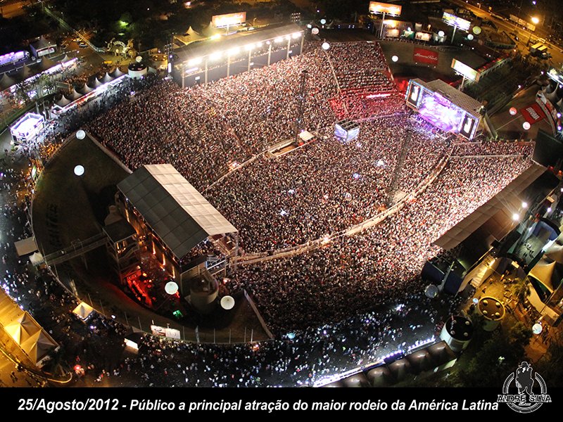 Foco na Arena - Exposição fotográfica destaca momentos importantes no rodeio de Barretos