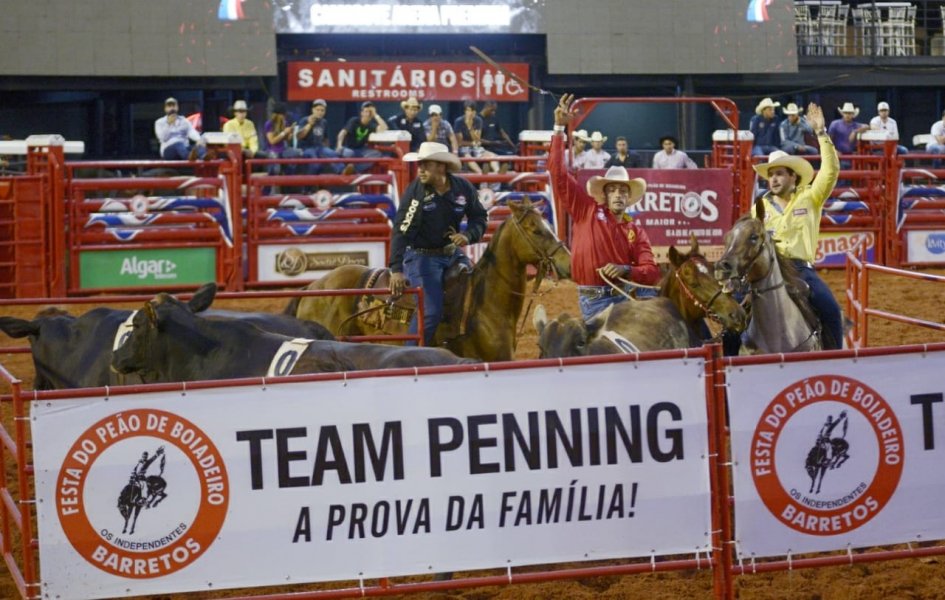Trio de Barretos, Batatais e Ribeirão Preto é campeão na categoria Aberta do Team Penning