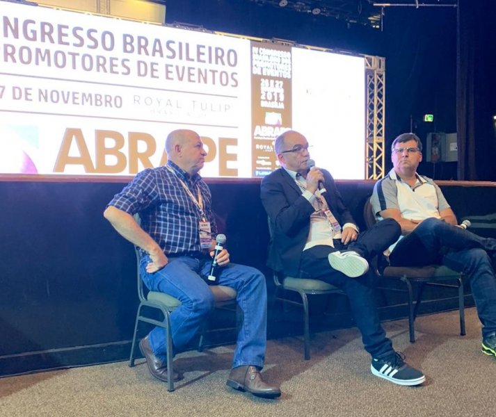 Associação Os Independentes participa de Congresso da ABRAPE