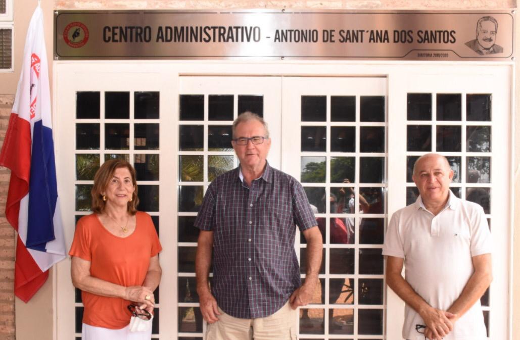 Centro Administrativo de Os Independentes recebe nome em homenagem a Antônio de Sant´Ana dos Santos 