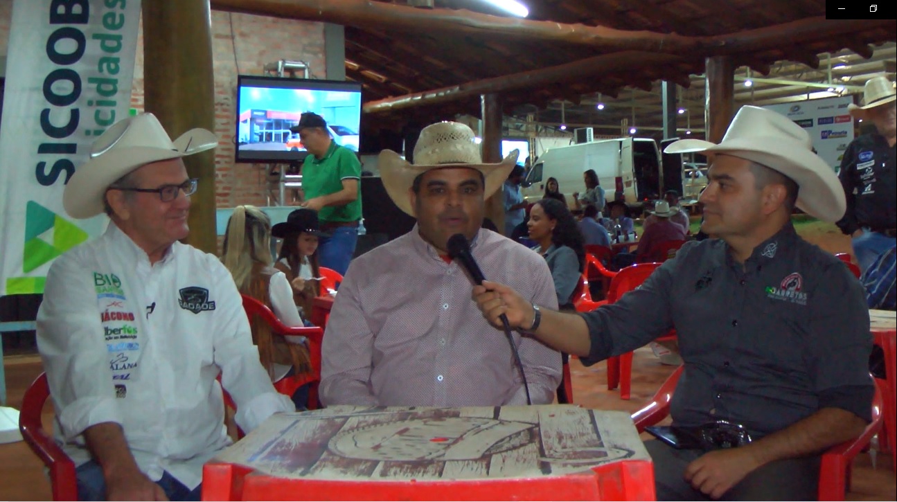 Programa Barretos Pra Sempre traz live de Rio Verde e personagens do rodeio