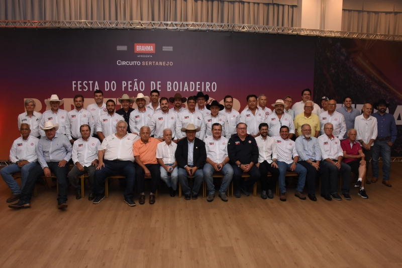 Hussein Gemha Júnior assume pela quinta vez presidência de Os Independentes