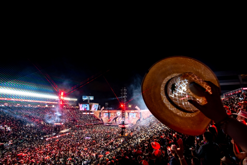 Festa do Peão terá transmissão gratuita do rodeio ao vivo na TV e YouTube