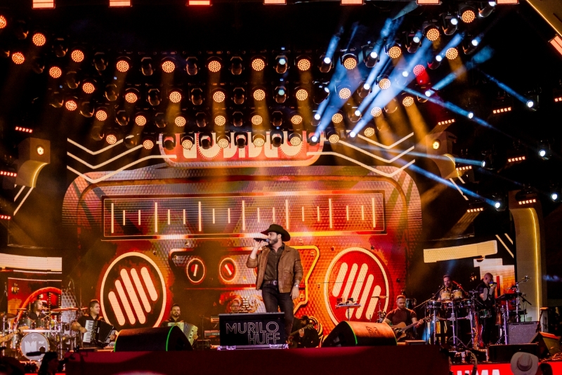 Sexta-feira, 22, é marcada por grandes shows na Festa do Peão de Barretos com gravação de DVD no palco Estádio, abertura do Palco Amanhecer e Barretão