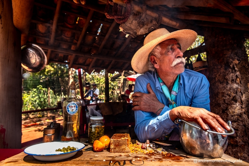 Festa do Peão de Barretos é palco da preservação e inovação sertaneja no Brasil