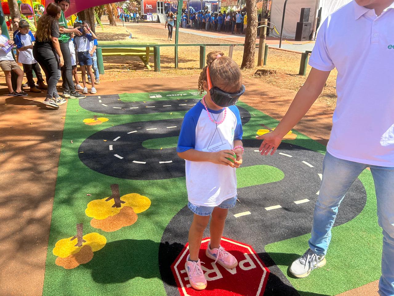 Ecovias – Noroeste Paulista leva projeto de educação no trânsito no Rancho do Peãozinho na 70ªFesta do Peão de Barretos