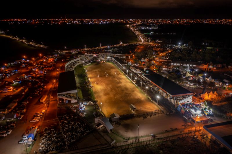 Os Independentes reforçam intercâmbio cultural histórico com o Rodeio Crioulo Internacional de Vacaria