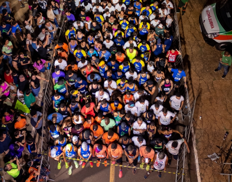 Parque Night Run celebra 10 anos neste sábado com meia-maratona 