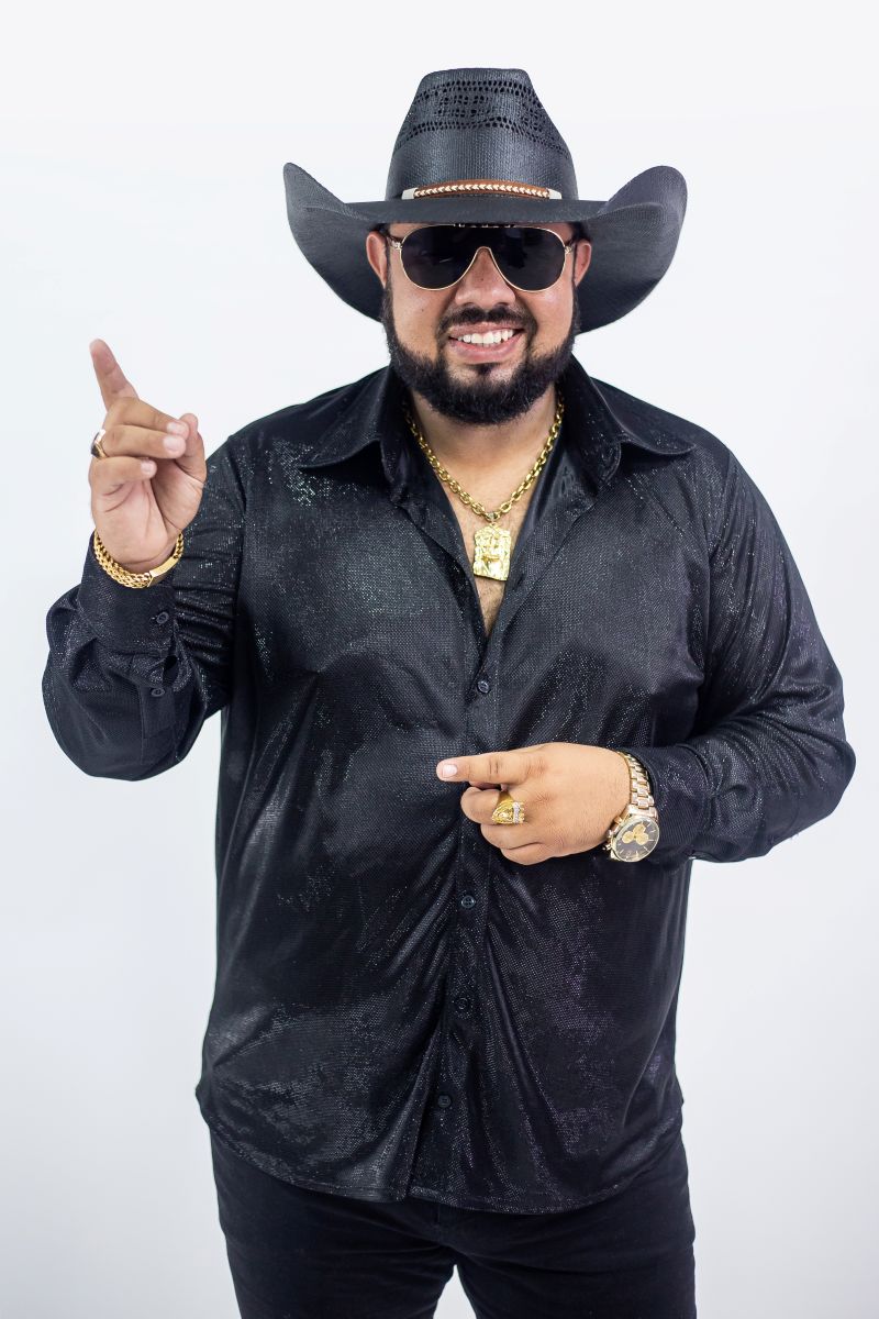 Shows reforçam tradição da Queima do Alho na 71ª Festa do Peão de Barretos