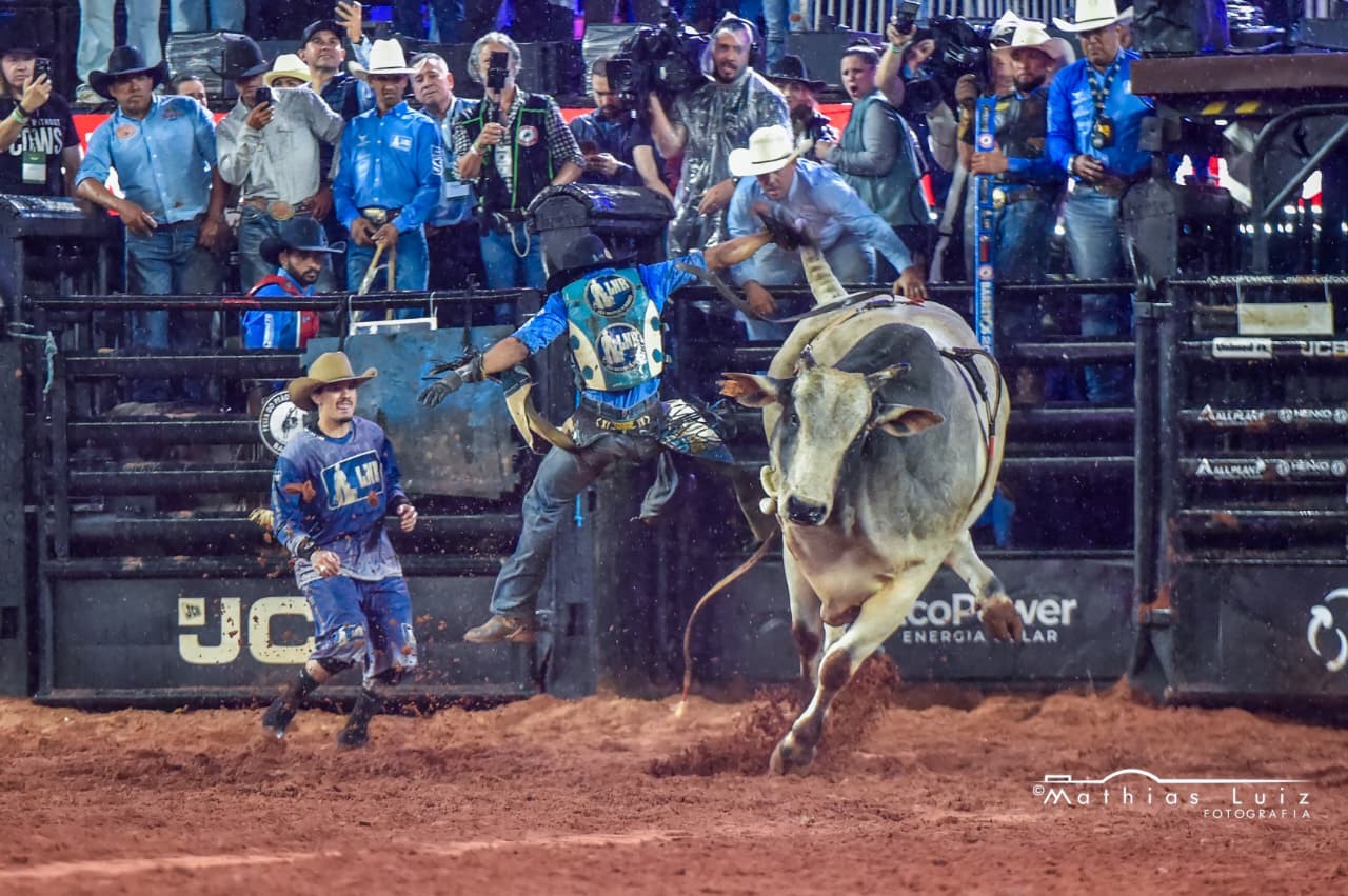 Liga Nacional de Rodeio define últimas cinco vagas para final em Barretos