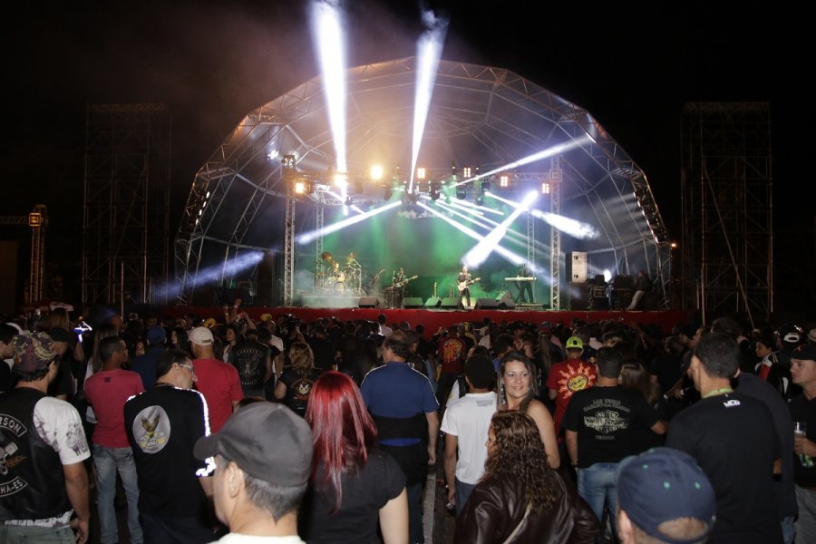 Fãs do Matanza cantaram vários sucessos do grupo(Kaic Ferreira )