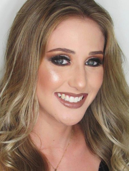 Jennifer Lorasqui, 20 anos, Jaboticabal 
